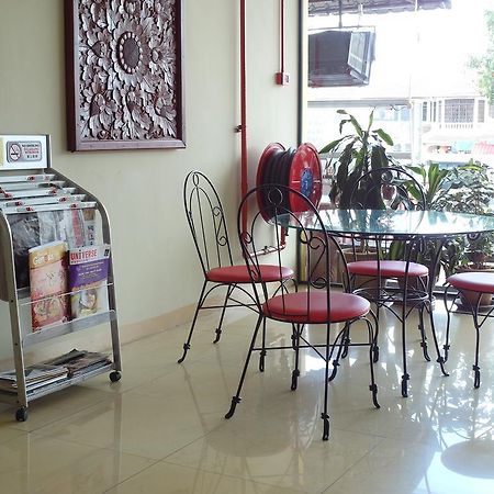 Sunnie Hotel Johor Bahru Eksteriør billede