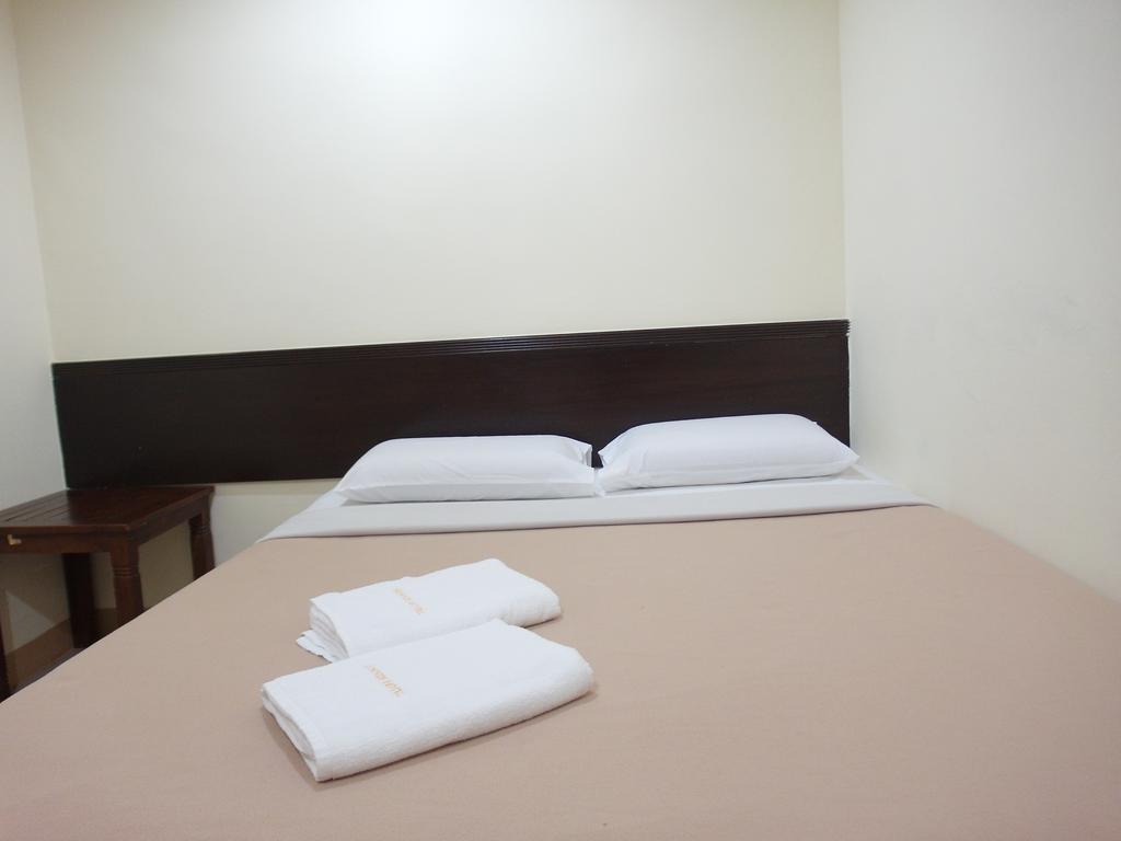 Sunnie Hotel Johor Bahru Værelse billede