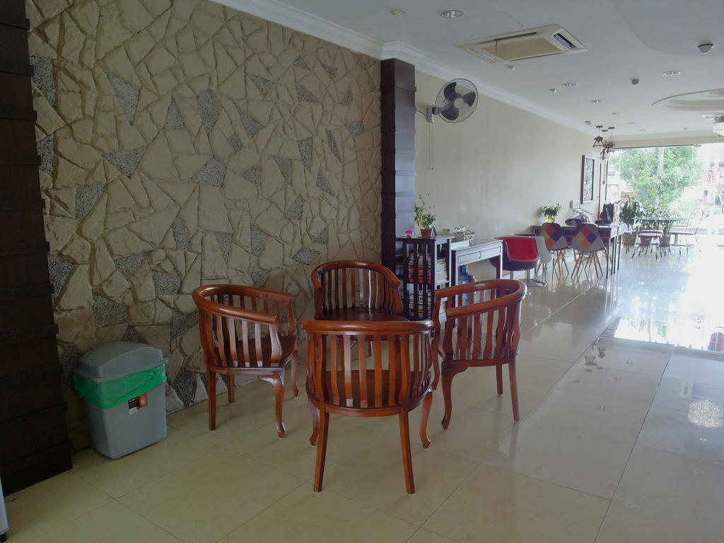 Sunnie Hotel Johor Bahru Eksteriør billede